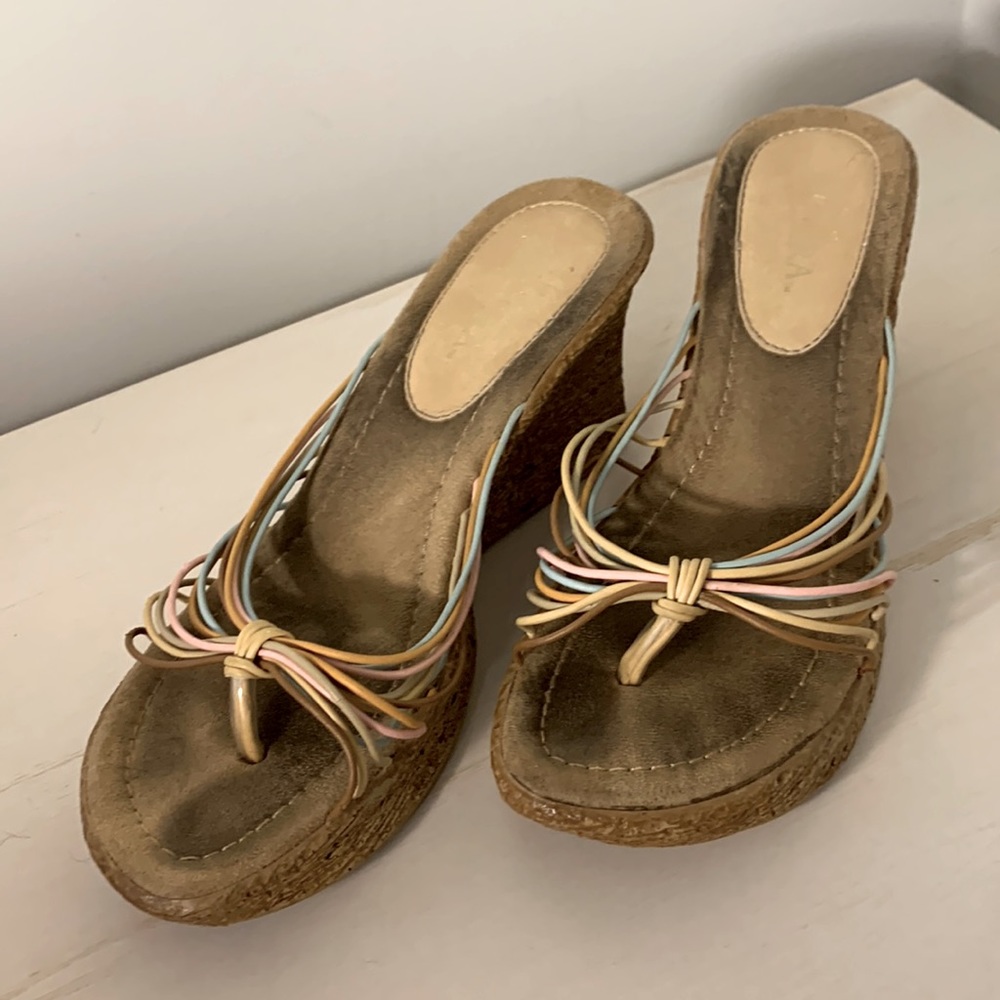 Brown Wedges